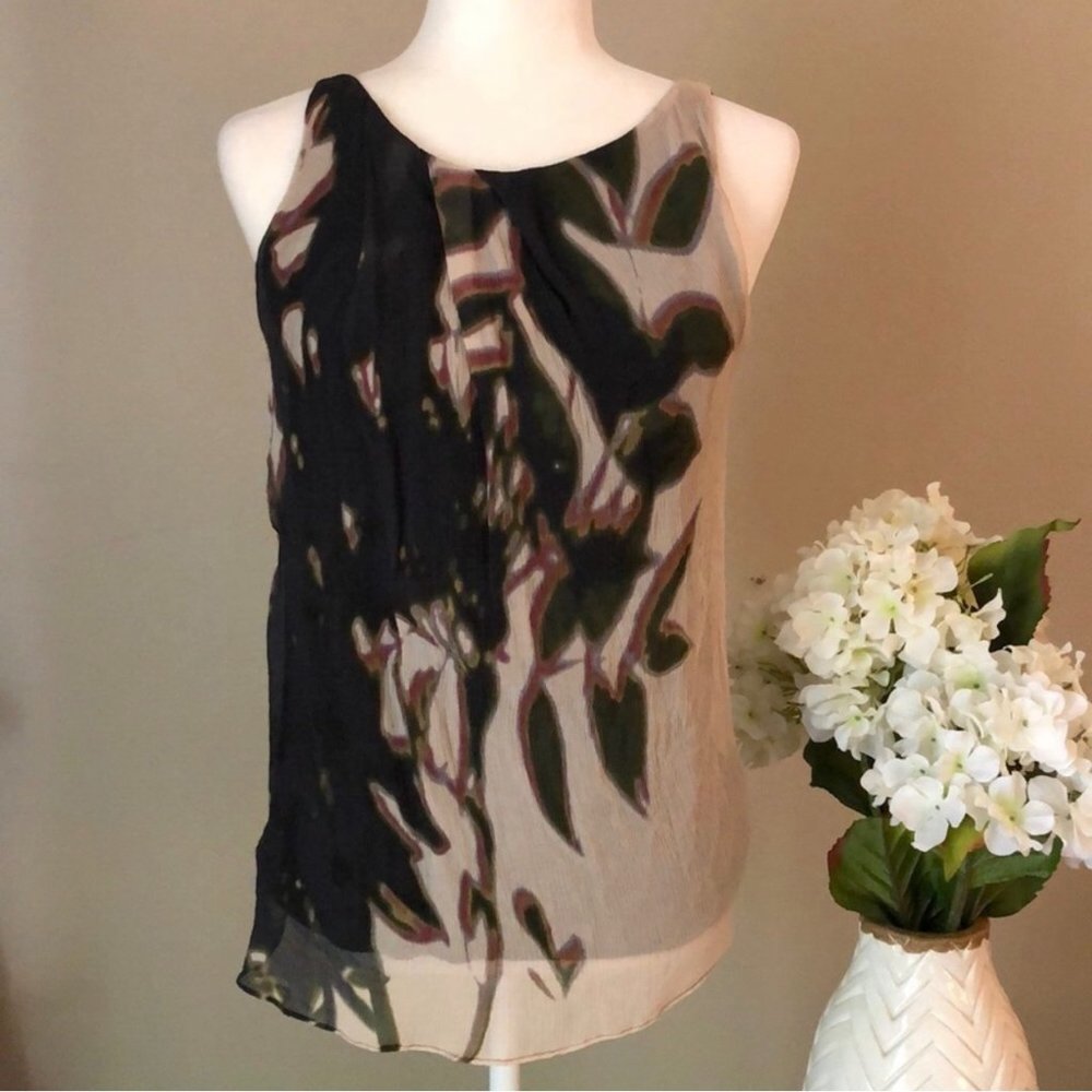CAbi Round Neck Sleeveless 100% Silk Blouse Blue/Cream Small